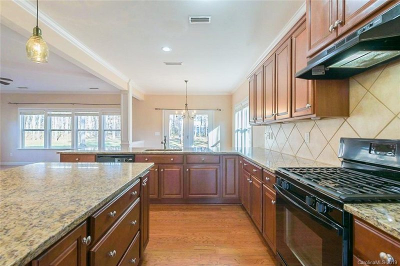 Property image 2 at 6432 Northern Red Oak Drive, Mint Hill, NC 28227