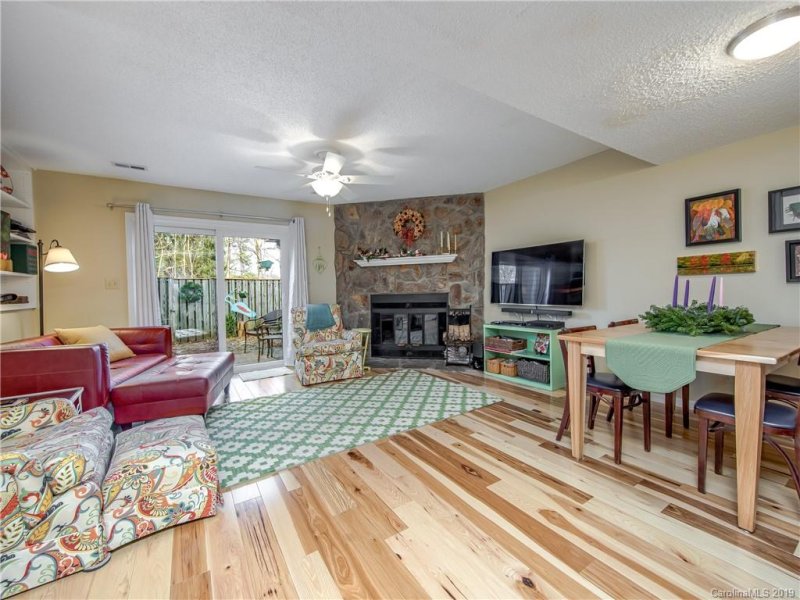 Property image 2 at 16 Spears Avenue, Asheville, NC 28801