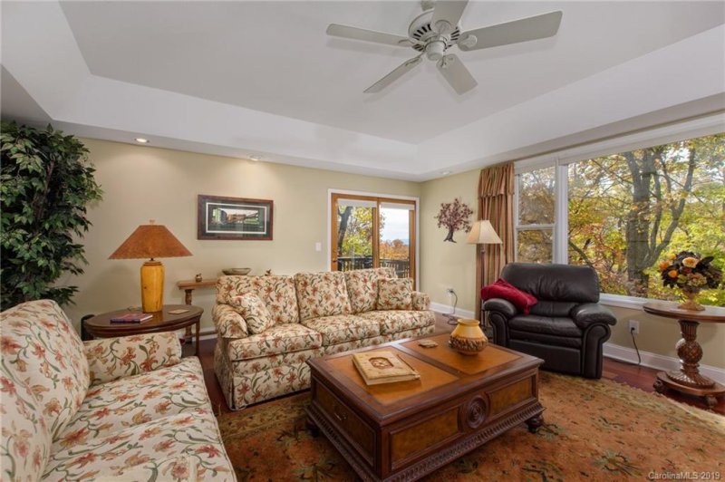 Property image 5 at 608 Upper Sondley Drive, Asheville, NC 28805