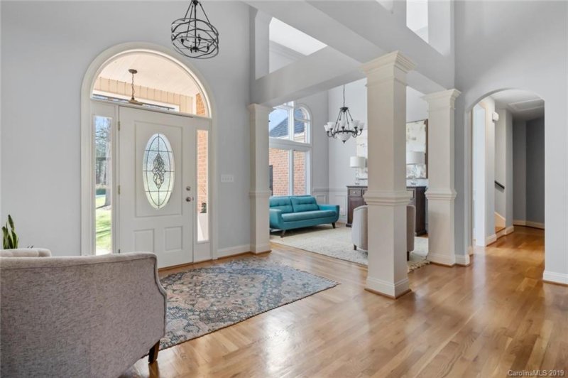 Property image 3 at 813 Savile Lane, Fort Mill, SC 29715