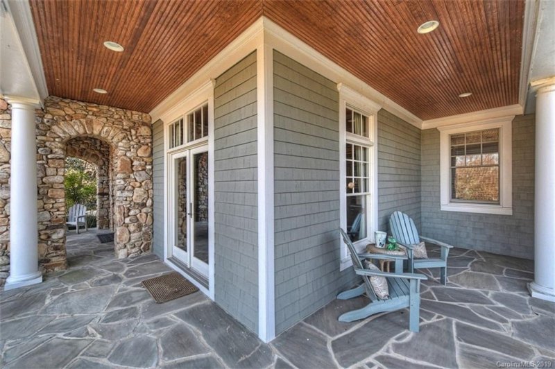 Property image 4 at 19511 Mary Ardrey Circle, Cornelius, NC 28031