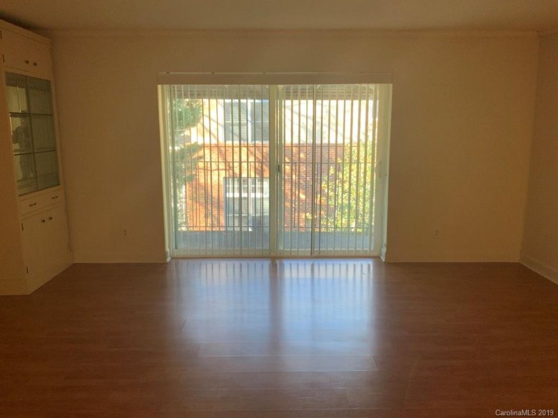 Property image 5 at 1323 Queens Road, Charlotte, NC 28207