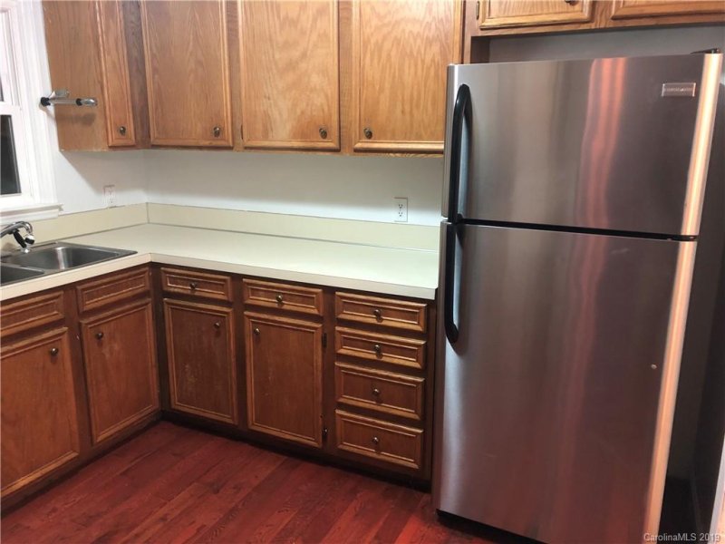 Property image 3 at 2908 Harris Houston Road, Charlotte, NC 28262