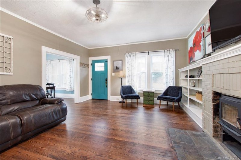 Property image 2 at 43 Winthrop Road, Asheville, NC 28806