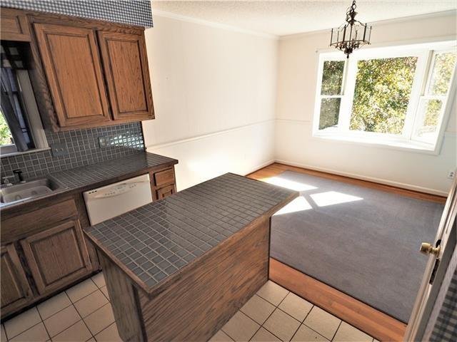 Property image 5 at 5979 Gold Creek Estates Drive, Hickory, NC 28601