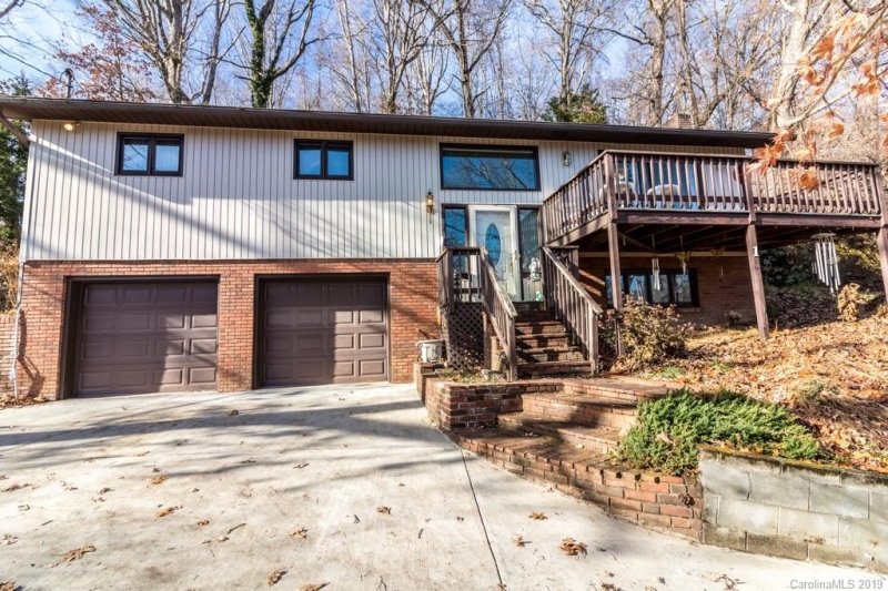 Property image 2 at 15 Mountain View Drive, Waynesville, NC 28786