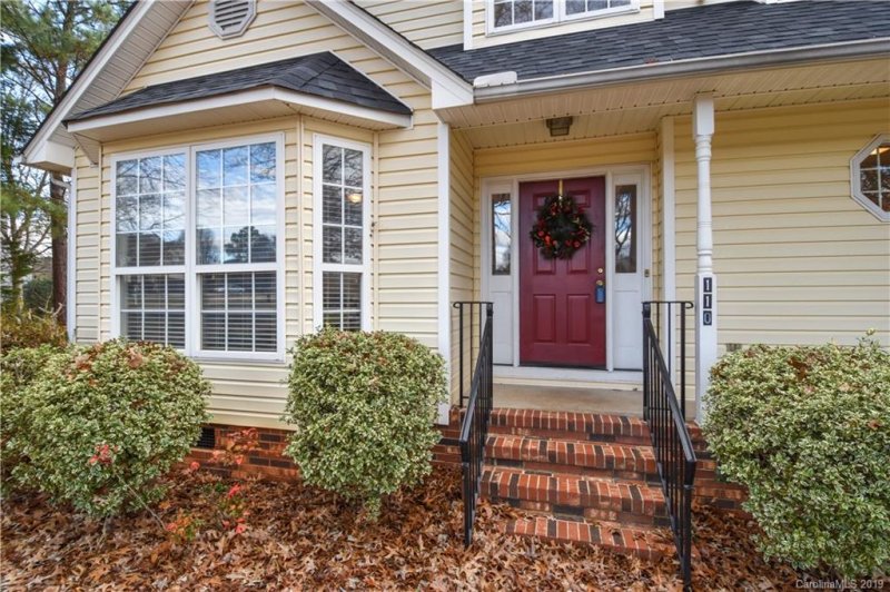 Property image 4 at 110 Turnberry Lane, Mooresville, NC 28117
