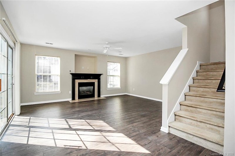 Property image 5 at 3740 Brookchase Lane, Charlotte, NC 28205