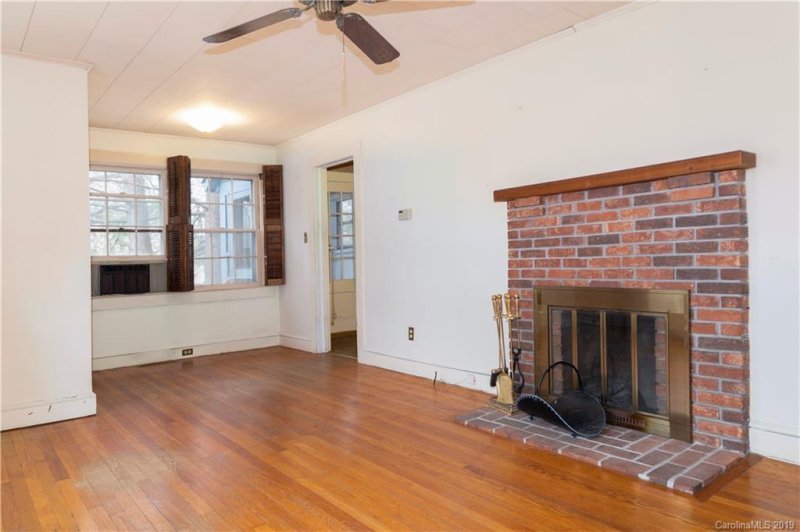 Property image 2 at 67a Lucerne Avenue, Asheville, NC 28806