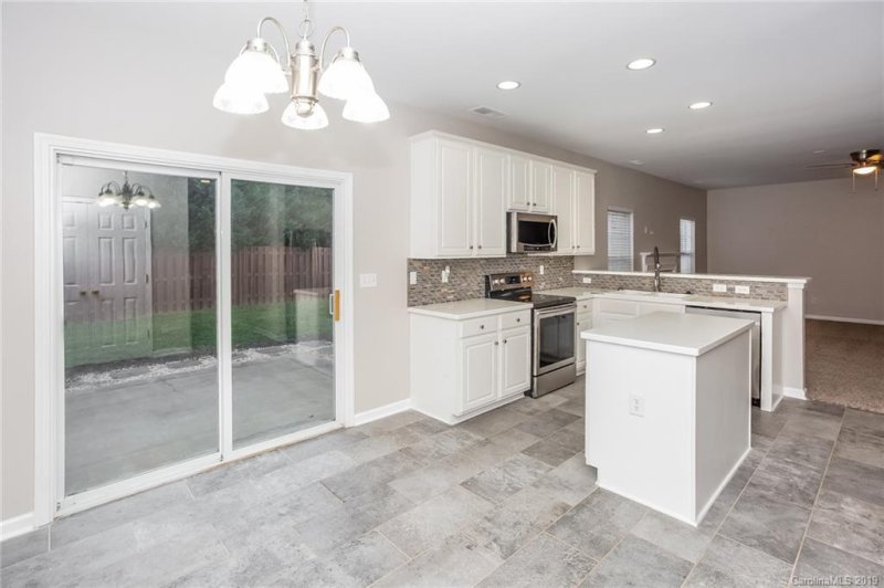 Property image 5 at 8416 Ewen Circle, Charlotte, NC 28269