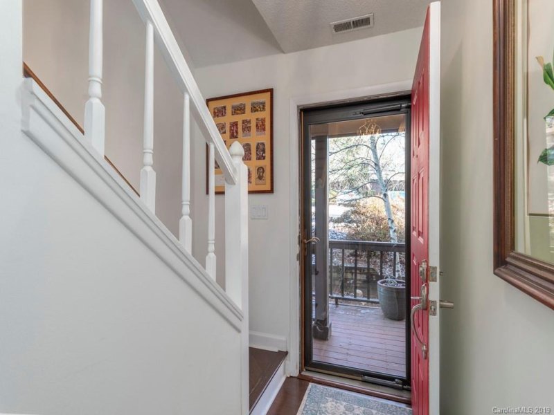 Property image 3 at 16 Spears Avenue, Asheville, NC 28801