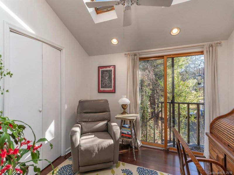 Property image 5 at 16 Spears Avenue, Asheville, NC 28801