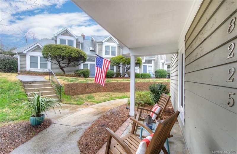 Property image 2 at 8225 Tradd Court, Charlotte, NC 28210