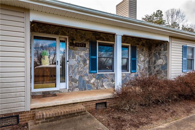 Property image 4 at 4093 Hemingway Drive, Hickory, NC 28601