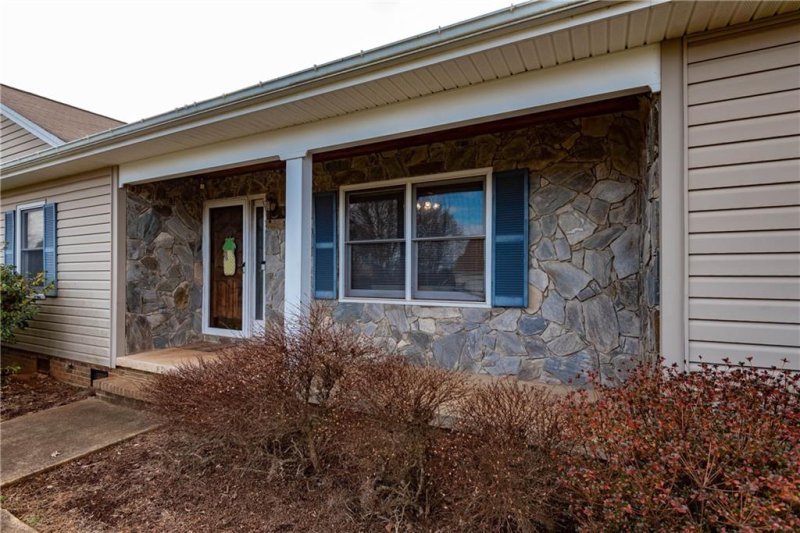 Property image 5 at 4093 Hemingway Drive, Hickory, NC 28601