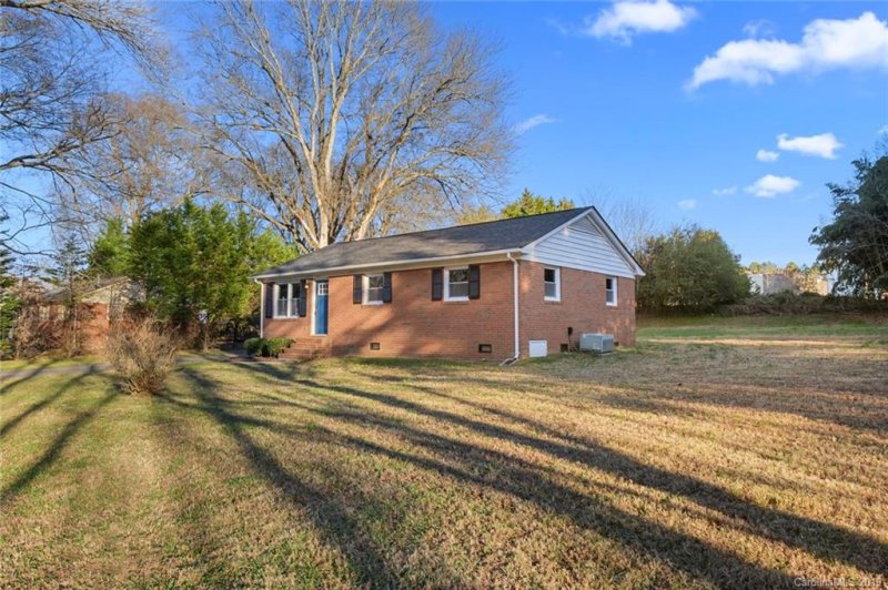 Property image 3 at 333 Grover Moore Place, Indian Trail, NC 28079