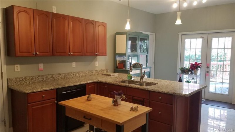 Property image 4 at 1107 Honeybee Trail, Fort Mill, SC 29715