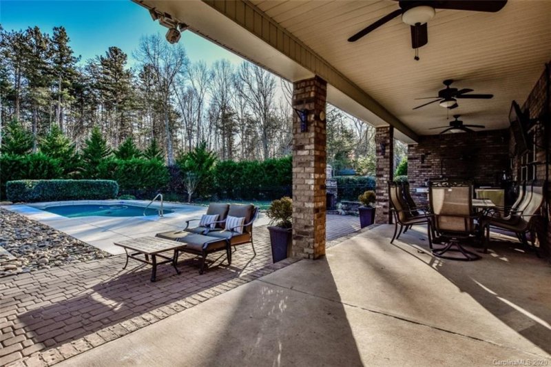 Property image 2 at 183 Mills Plantation Circle, Troutman, NC 28166