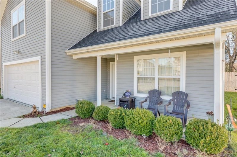 Property image 2 at 565 Gentle Breeze Lane, Rock Hill, SC 29730