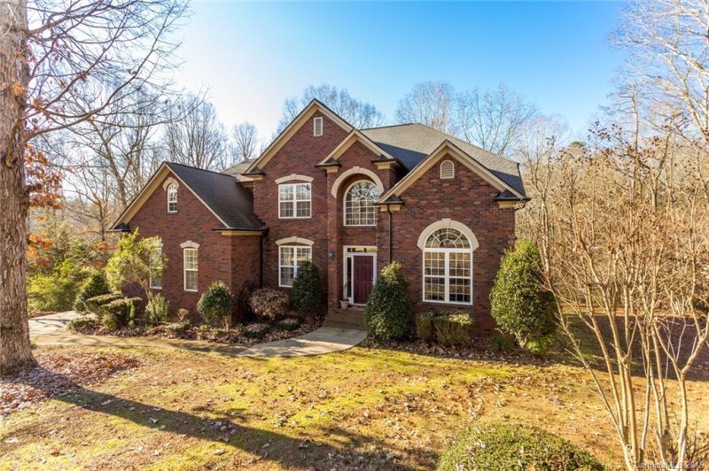 Property image 3 at 901 Waterview Lane, Monroe, NC 28110