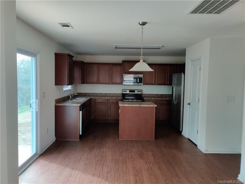 Property image 4 at 2508 Walnut Forest Drive, Charlotte, NC 28216