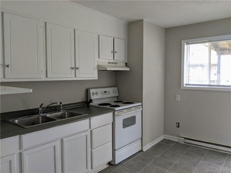 Property image 5 at 427 N Yadkin Avenue, Spencer, NC 28159