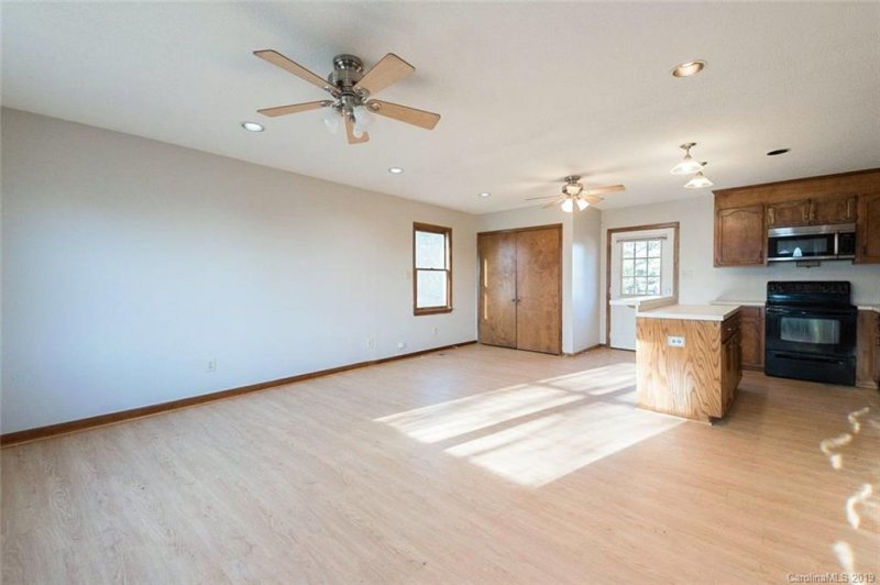 Property image 4 at 108 Hillcrest Drive, Bessemer City, NC 28016