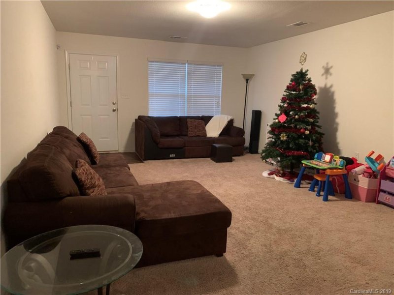 Property image 3 at 1041 Swearngan Ridge Court, Charlotte, NC 28216
