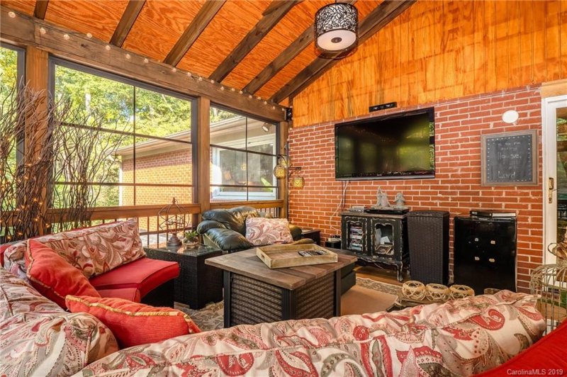 Property image 3 at 2995 Courtland Drive, Gastonia, NC 28056