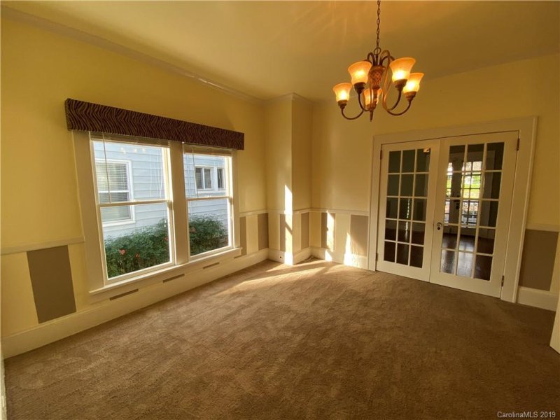 Property image 5 at 413 W 5th Avenue, Gastonia, NC 28052