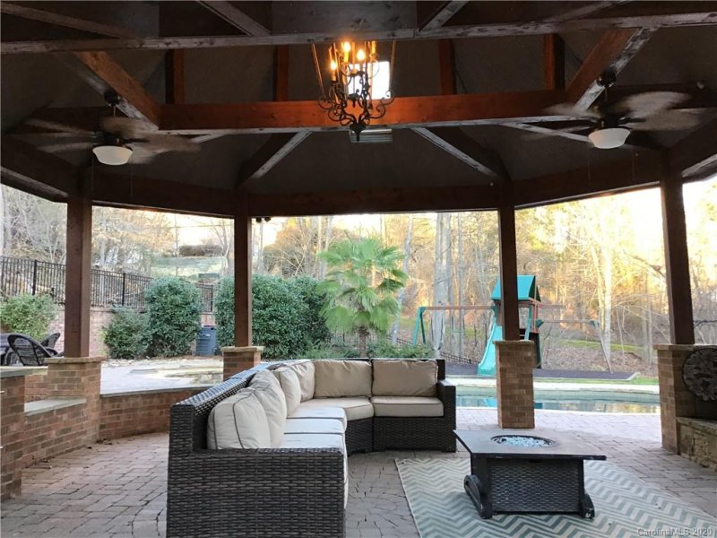 Property image 4 at 805 Se Courtney Street, Concord, NC 28025