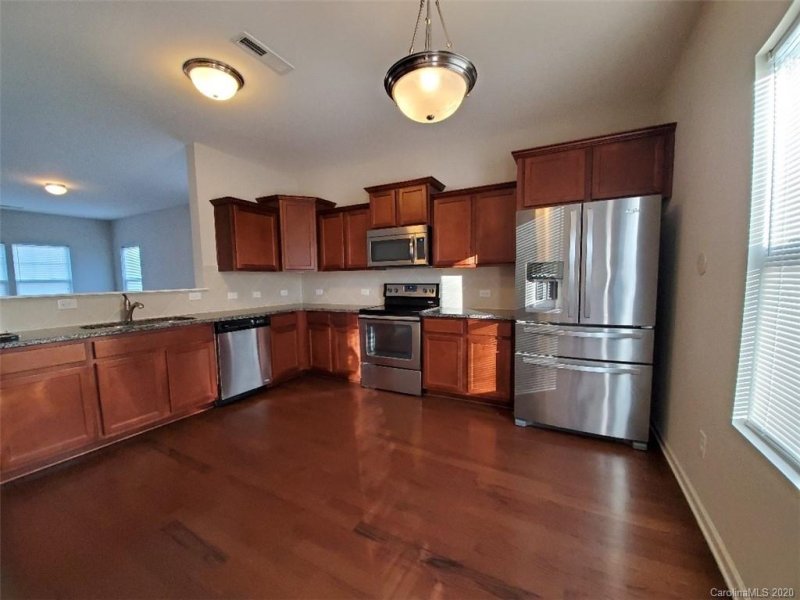 Property image 2 at 2022 Turtle Point Road, Charlotte, NC 28262