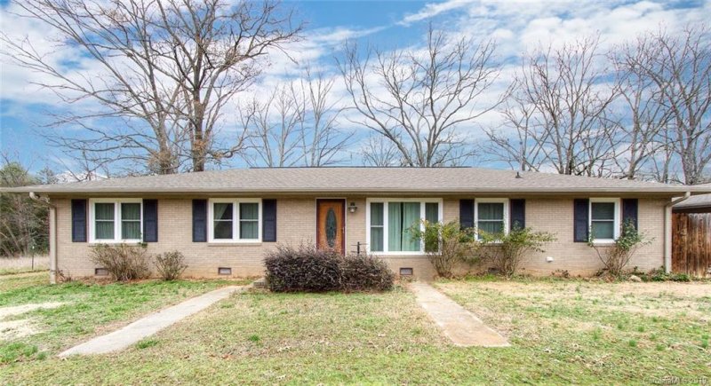 7915 Waxhaw Creek Road