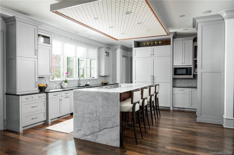 Property image 4 at 5924 Saint John Lane, Charlotte, NC 28210