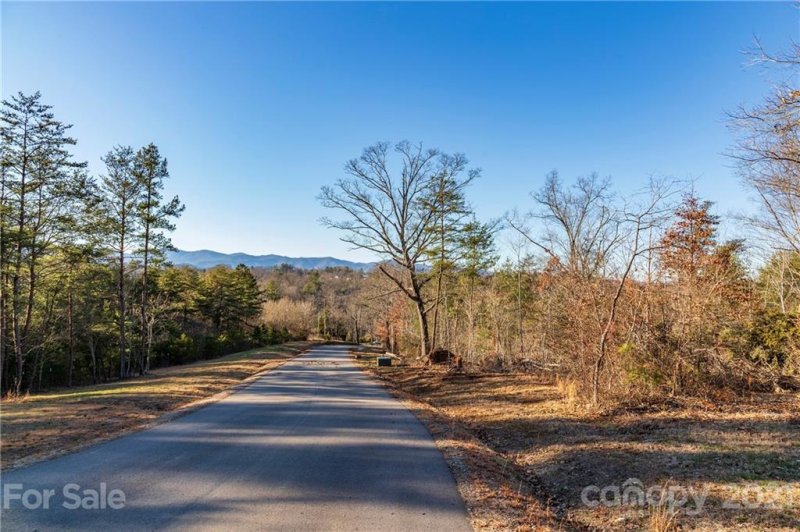 Property image 3 at 120 Saddle Ridge Drive, Alexander, NC 28701