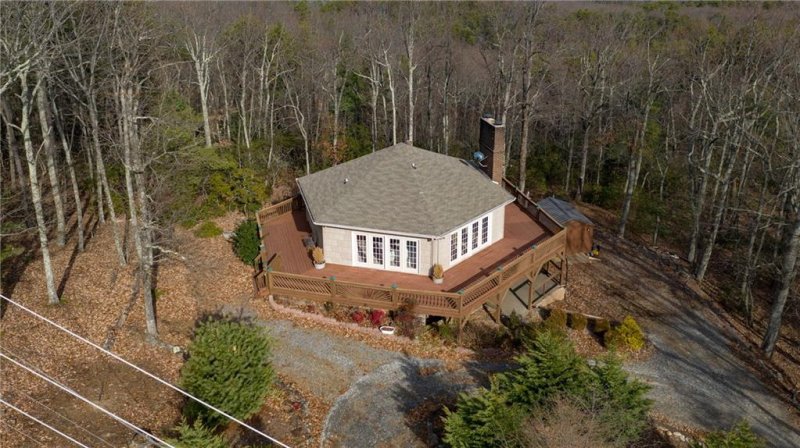 Property image 4 at 3190 Holly Road, Connelly Springs, NC 28612