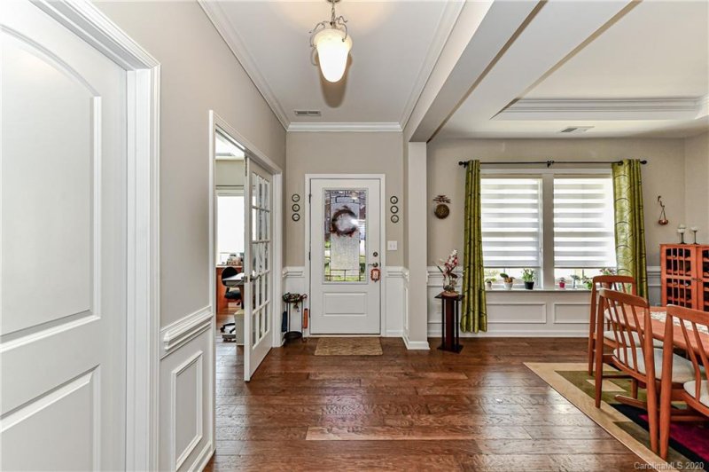 Property image 4 at 5402 Poplar Knoll Drive, Matthews, NC 28105