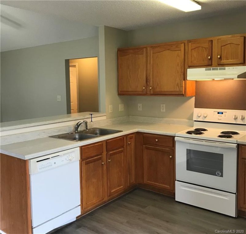 Property image 5 at 2419 Smugglers Court, Charlotte, NC 28216