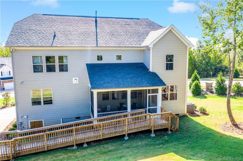 Property image 4 at 107 Avensong Court, Mooresville, NC 28115