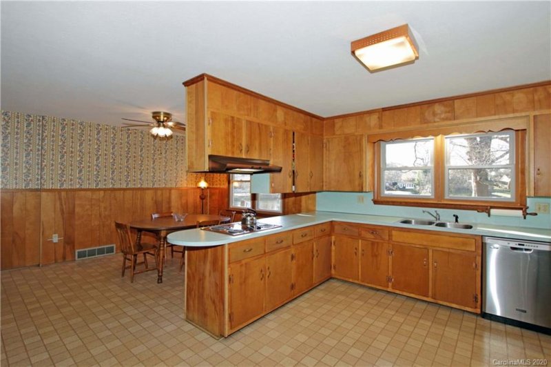 Property image 5 at 618 Carolina Avenue, Statesville, NC 28677