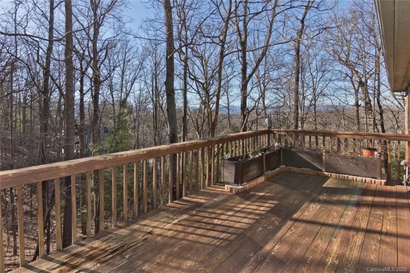 Property image 4 at 105 Sunny Ridge Road, Asheville, NC 28804