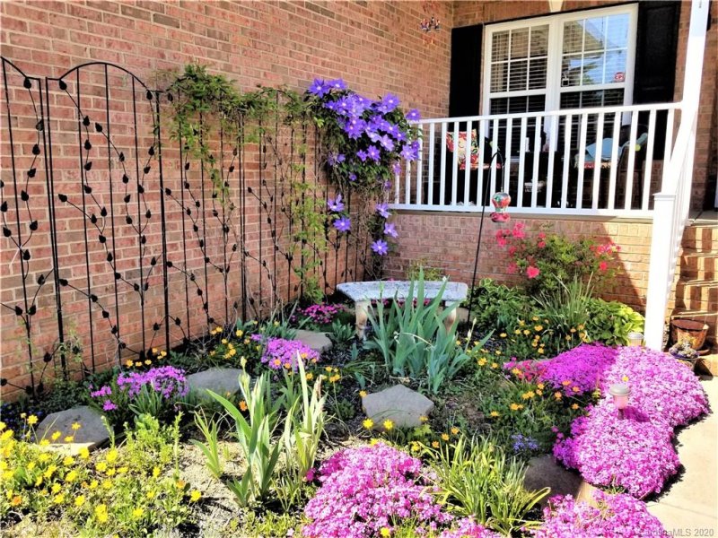 Property image 2 at 111 Quail Haven Drive, Troutman, NC 28166