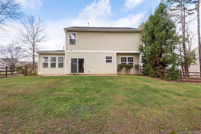 Property image 5 at 8432 Olde Stonegate Lane, Mint Hill, NC 28227