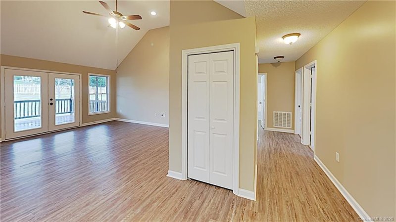 Property image 2 at 2469 Carriage Lane, Lincolnton, NC 28092