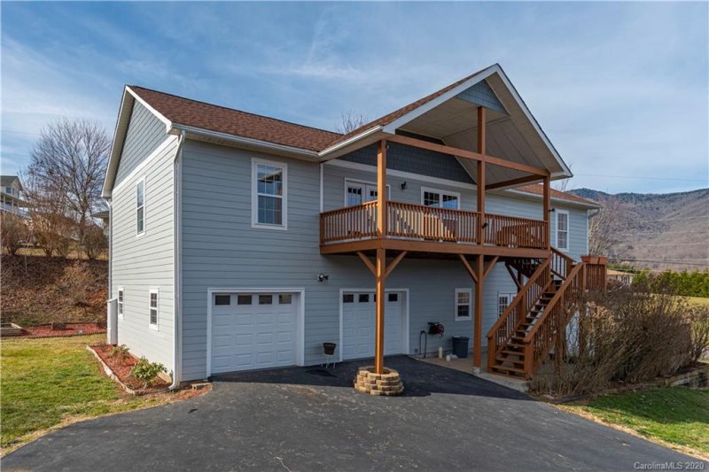 Property image 2 at 446 Orchard Drive, Waynesville, NC 28786