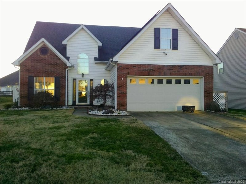 4476 Greystone Drive