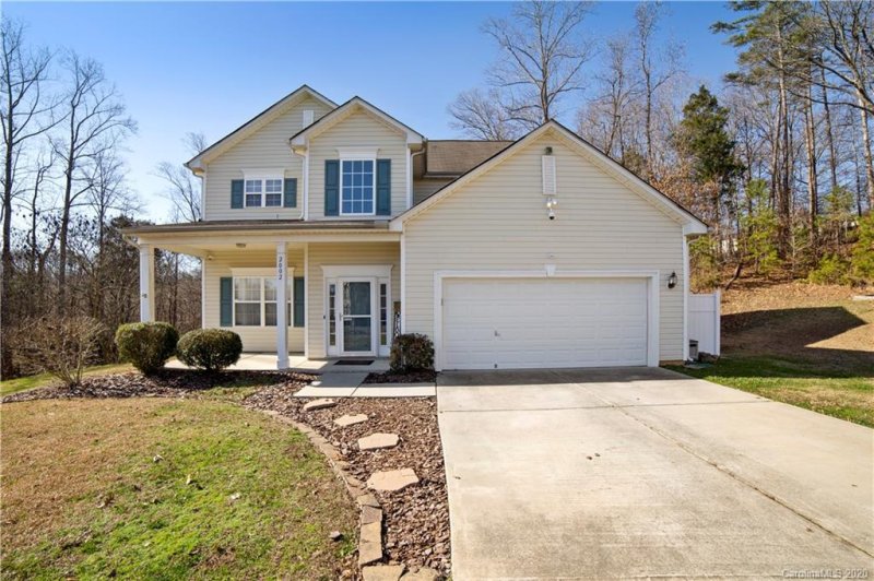 Property image 2 at 2002 Turtle Point Road, Charlotte, NC 28262