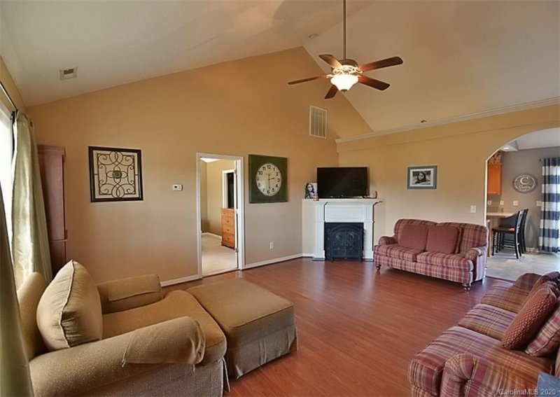 Property image 3 at 978 Tirzah Road, York, SC 29745