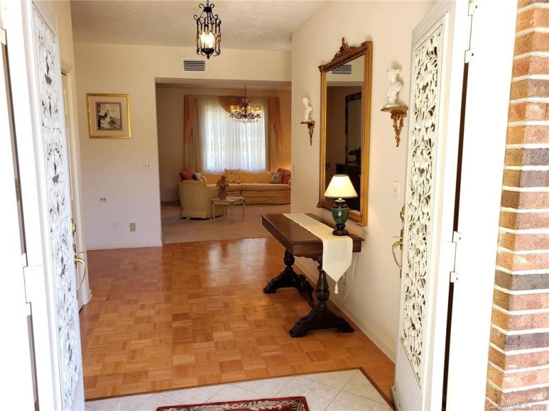 Property image 3 at 3004 Sourwood Trail, Hendersonville, NC 28739