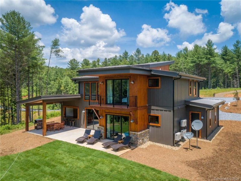 Property image 3 at 2063 W Bluewater Drive, Morganton, NC 28655